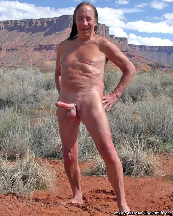 Kyle naked in the desert
