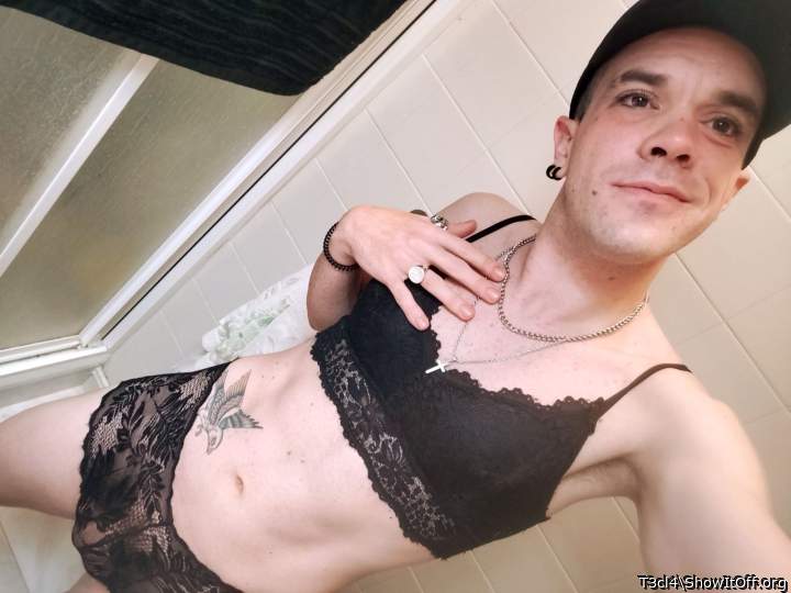 Photo of a dong from T3cl4