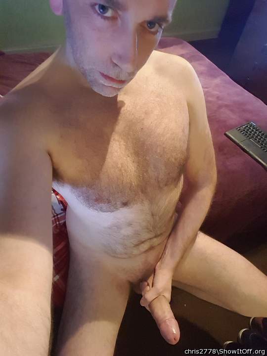 HOT DICK and BODY on a HANDSOME SEXY NUDE GUY    