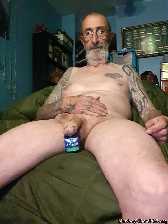 Photo of a dong from hiluxboy