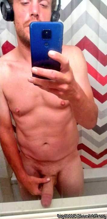 Very sexy, and a massive cock