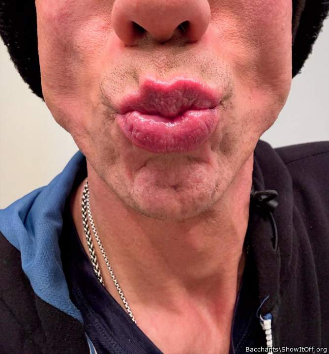 Makeup not bad Dick Sucking lips? learned from the wife