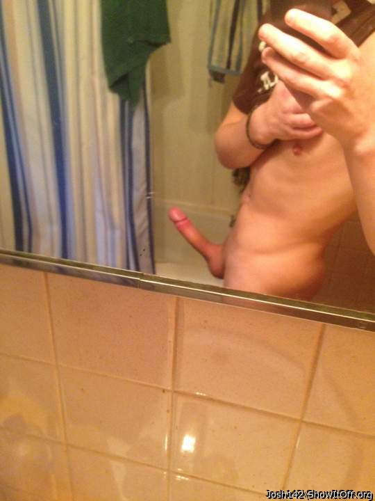 A sexy cock and body!   