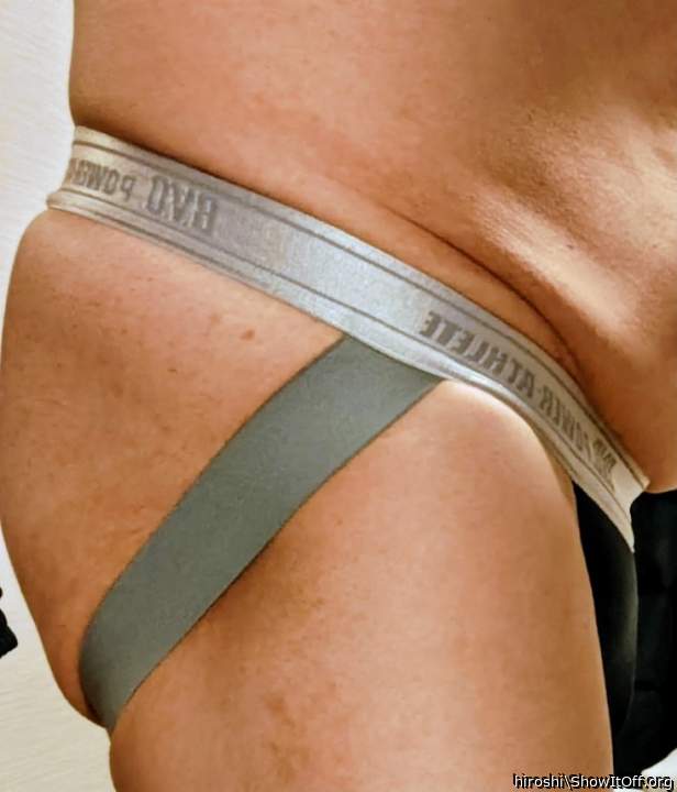 Photo of a cock from hiroshi