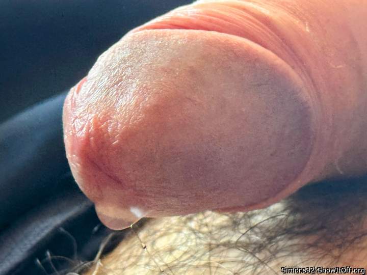 Photo of a private part from Simons32