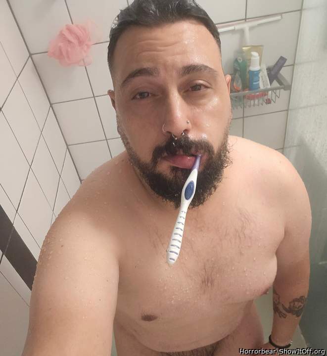 Photo of a schlong from Horrorbear