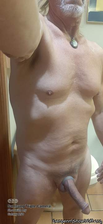 Photo of a jackhammer from Denpenn