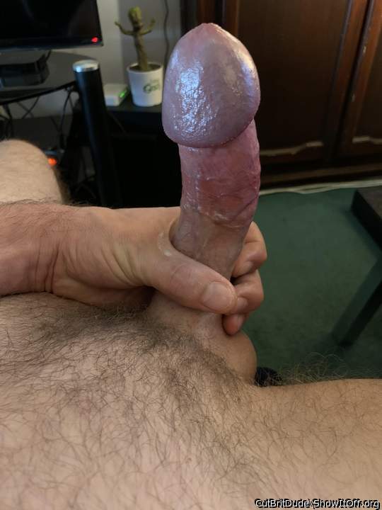 Awesome cock and glans!      