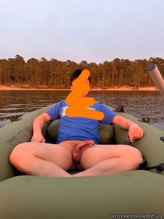 Photo of a penile from HzzzEvans
