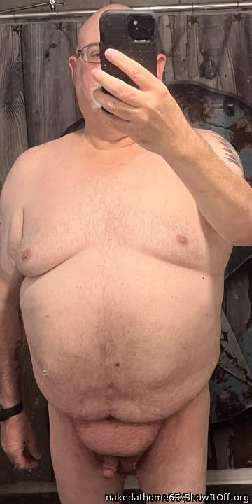 Nice chub body and small dick 
