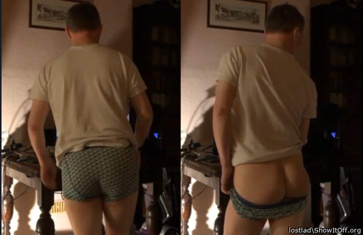 pants up and pants down