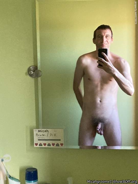 +1-515-552-0429 if you want to text me girls