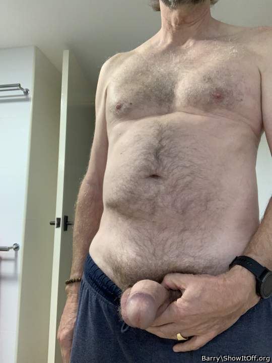 Great hairy belly 