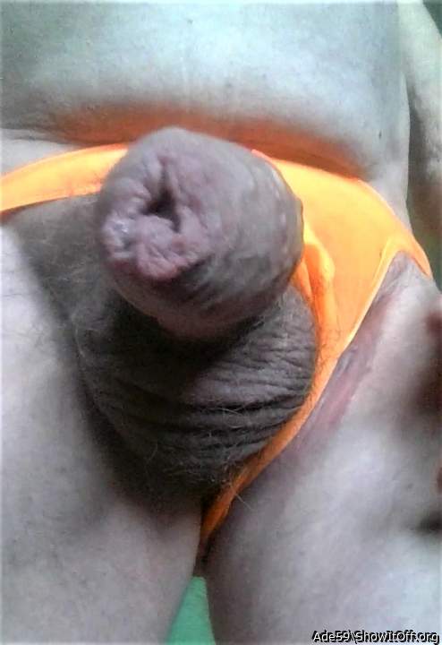 Very sweet lips...kiss me?