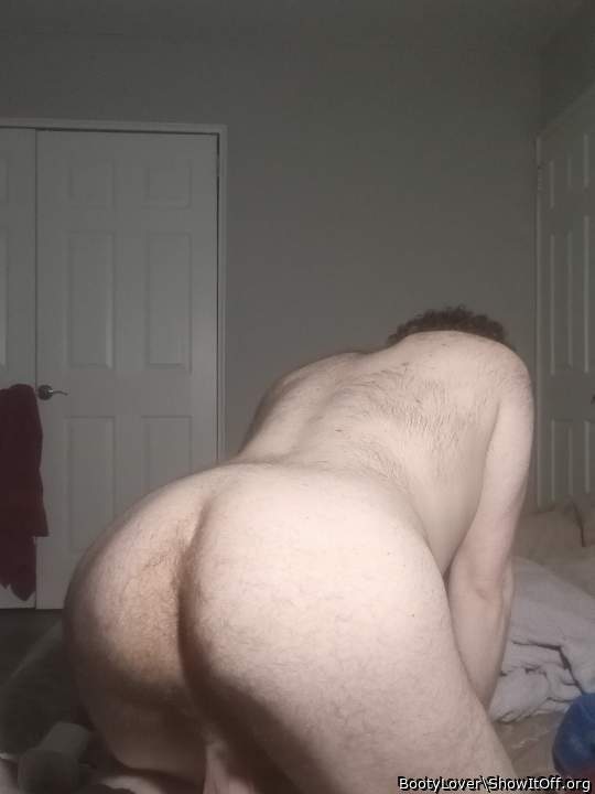 Photo of Man's Ass from BootyLover