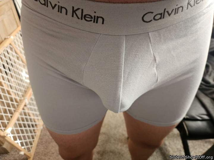 Photo of a penile from Slidein