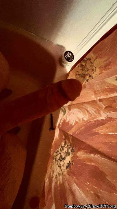 Stroking my shit in the shower with heavy balls