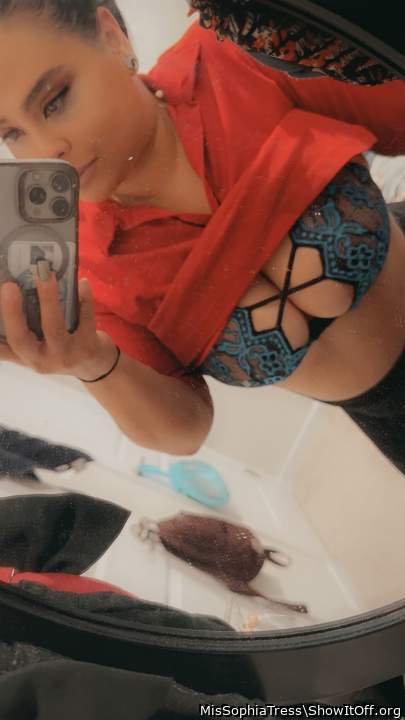 Photo of a phallus from MisSophiaTress