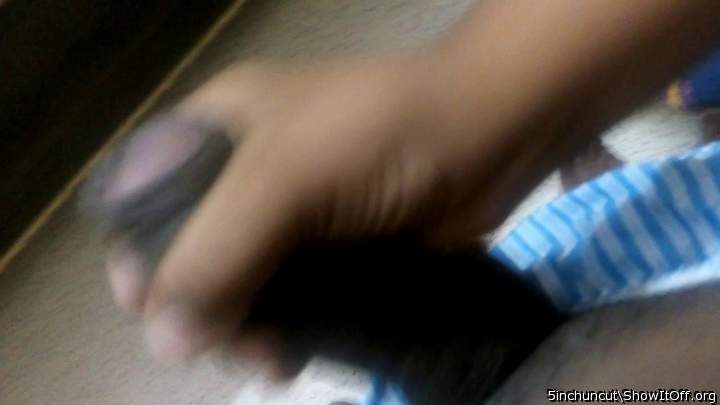 Photo of a dong from 5inchuncut