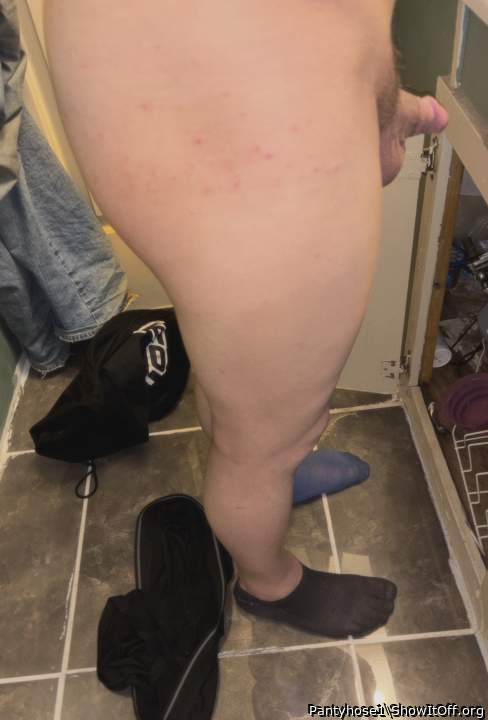 Photo of a bald-headed mouse from Pantyhose1