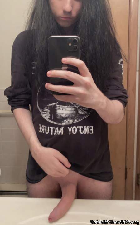 your foreskin looks tight