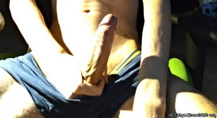 Would love to worship, suck a load from your hot thick cock 