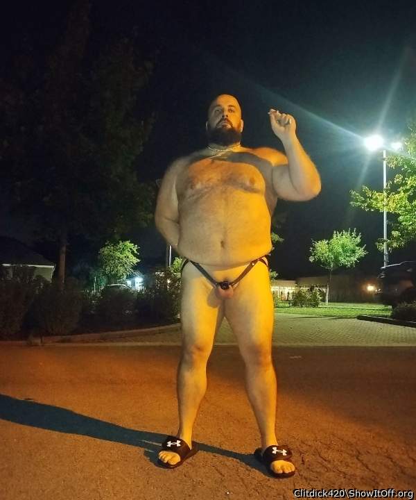 Nice new outdoor pic.