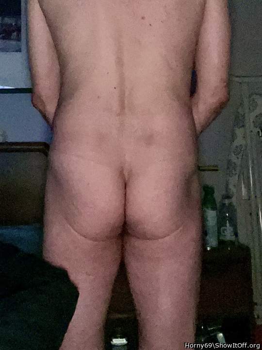 Hot sexy nudist ass    