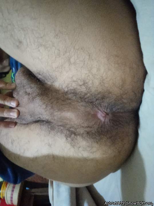 Hole needs a licking