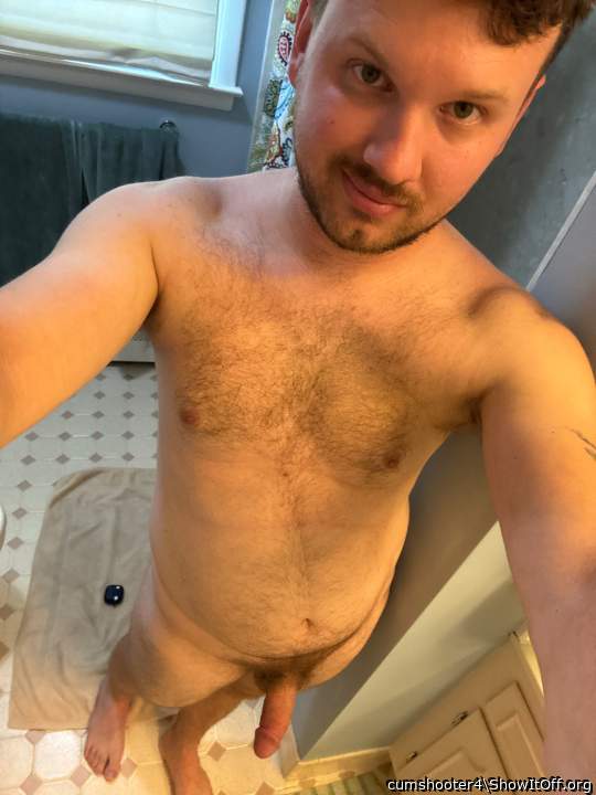 Very sexy guy!! &#128525;