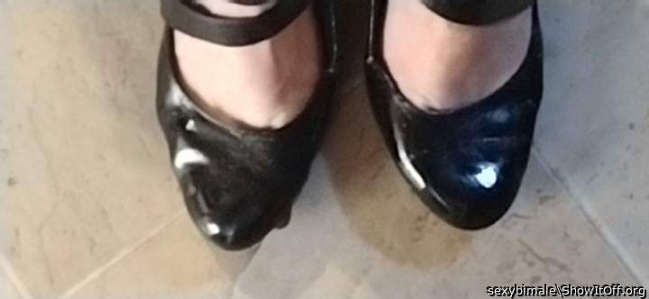 Photo of a stiffie from sexybimale