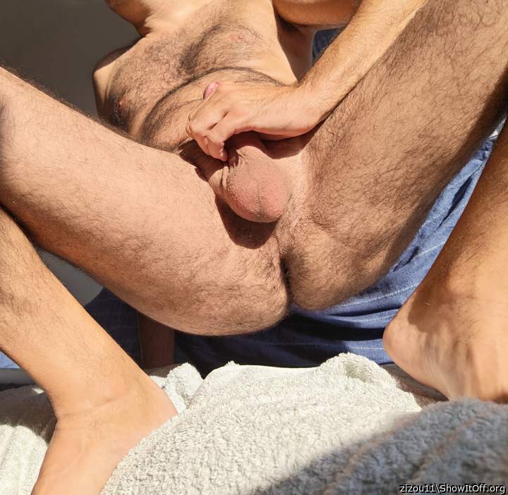 Testicles Photo from zizou11