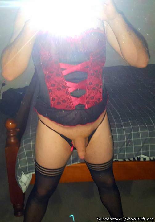 Wow

Nice outfit & hot cock

Delicious pic