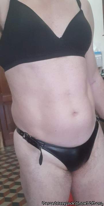Photo of a private part from Piercedsissycock