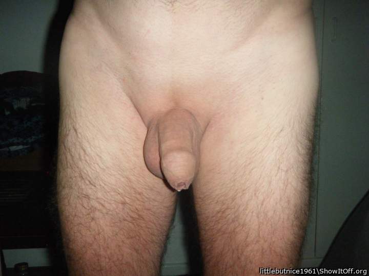 loving the smooth thick cock 