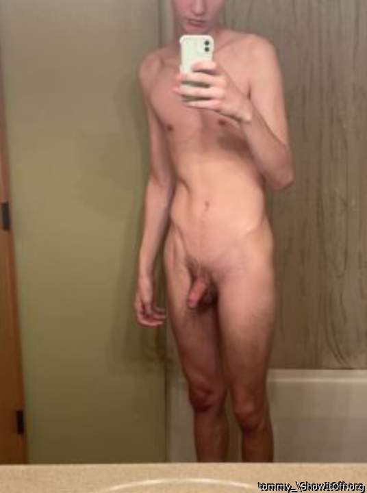 Stunning body and cute dick  