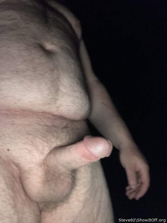 Looking hot and sexy with that beautiful body and tasty cock