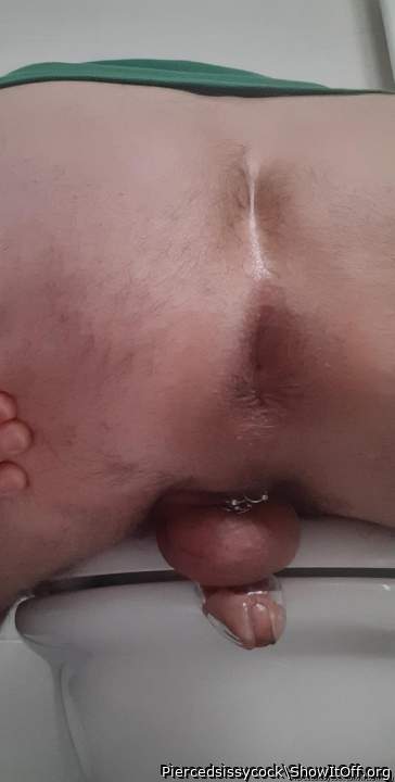 Photo of a power tool from Piercedsissycock