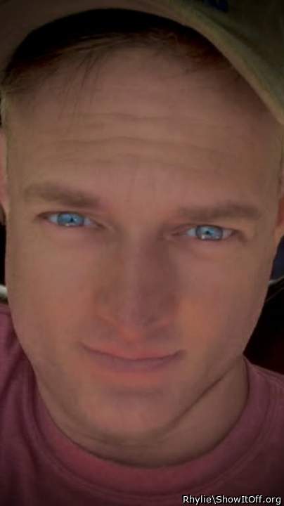 Adult image from Rhylie