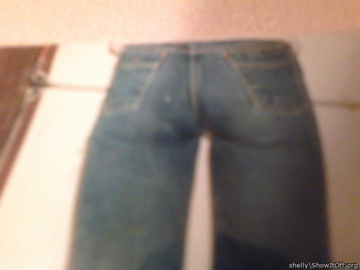 Tight ass  jeans
