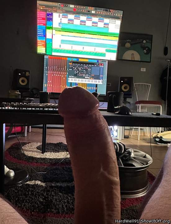 Photo of a penis from HardWell91