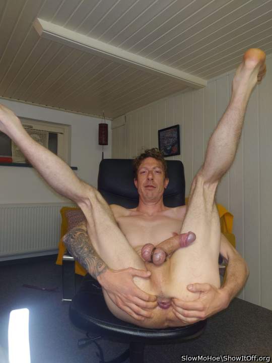 Photo of Man's Ass from SlowMoHoe
