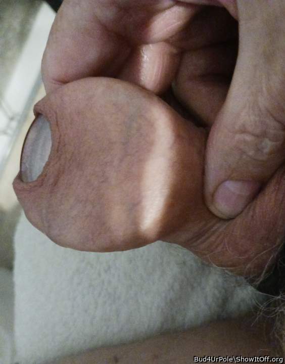 Foreskin stretching for docking play