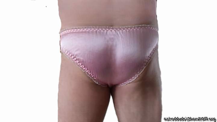 Does my bum look good in pink satin ?