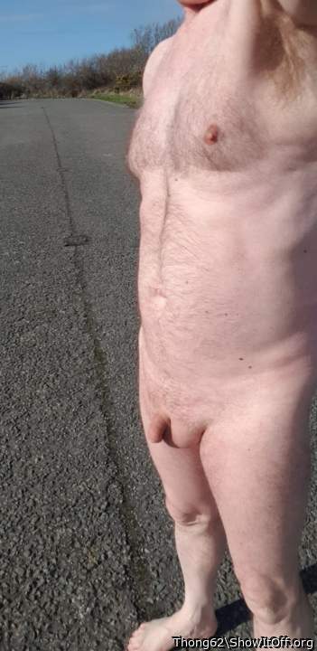 Great outdoor pic. Love to see your cock up close