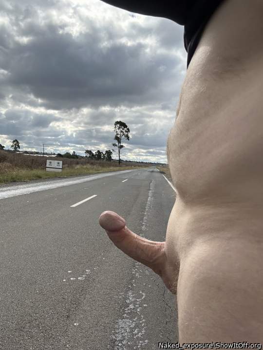 Country road cock