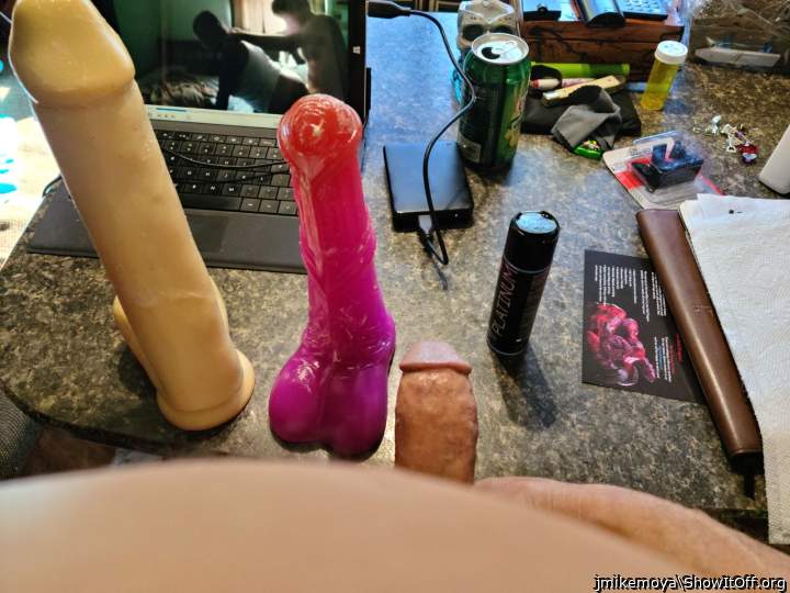 Photo of a hot dog from jmikemoya