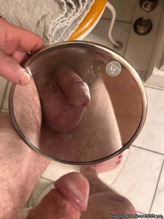 Photo of a short leg from Saggyballs