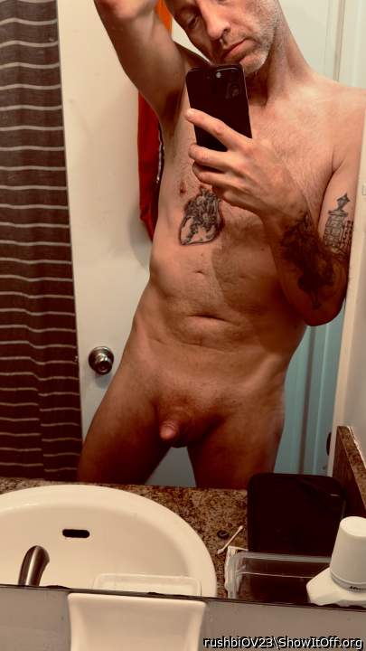 Penis size 2- smaller oral sex focused eater