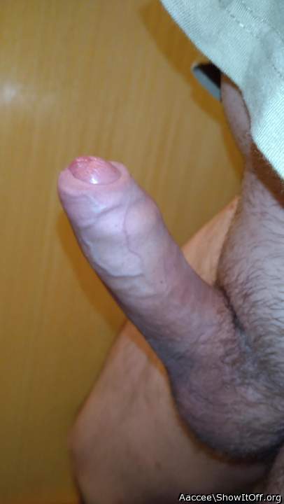 Photo of a penis from Aaccee